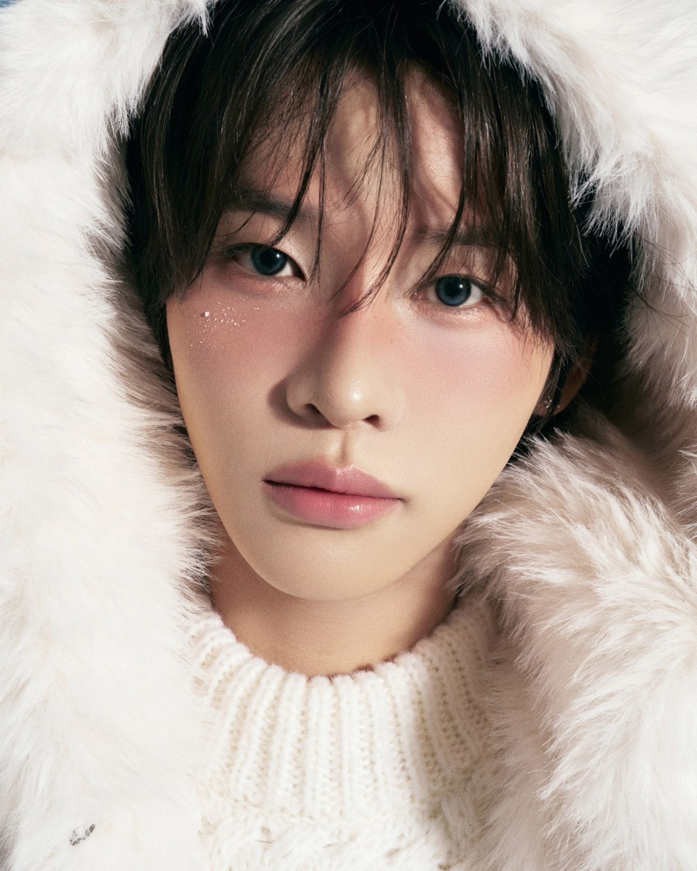 현빈/HYUNBIN